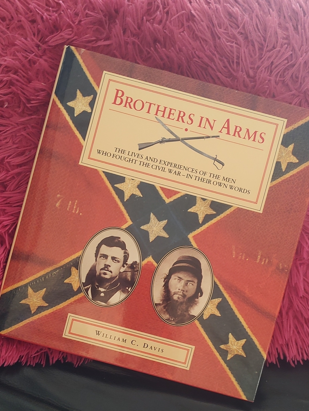 Brothers in Arms - 📚 By William Davis/1995
